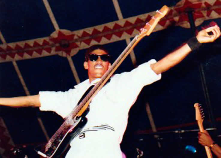 Horizon Radio Showstopper Promotions event Soul on a Summers Day event at King Georges Park Wandsworth London 1984 Change the Headline Band live on stage
