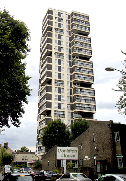 Horizon Radio Tower Block Tales The First Transmitter Site at Coniston House Wyndham Road Camberwell London SE5 in October 1981